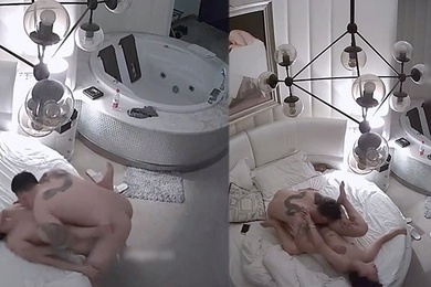 The hotel monitors a fair-skinned and sexy pretty girl and a man who claims to be a great guy. They have sex in a hotel and ask me if I want to cum. It’s only been 18 minutes and she’s been bragging for an hour. The man said I’m afraid you won’t be able t