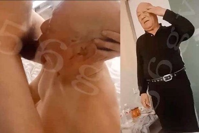 恋老男同约炮大叔肛交裤子没脱就口鸡巴