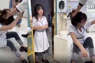 网曝热门事件化妆品专卖店的小三被打_衣服都扒奶子都露出来了太暴力_骑着凑_别说还挺漂亮